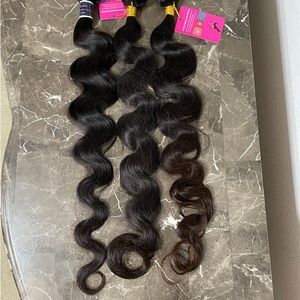 New! 30,32, and 34” Top Virgin Human Hair Bundles, body wave texture.
